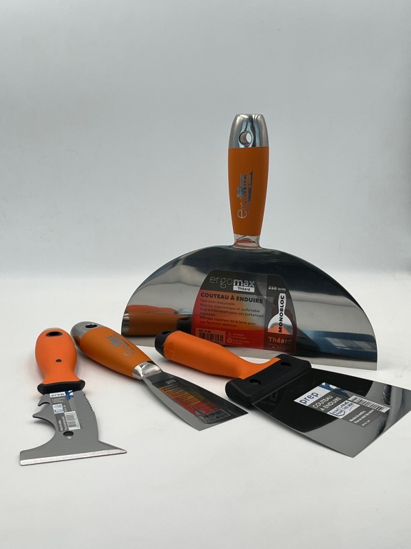Achetez des brosses,(pinceaux), manchons,(rouleaux), des couteaux professionnels, pour un résultat parfait,  dans notre agence de Montivilliers.